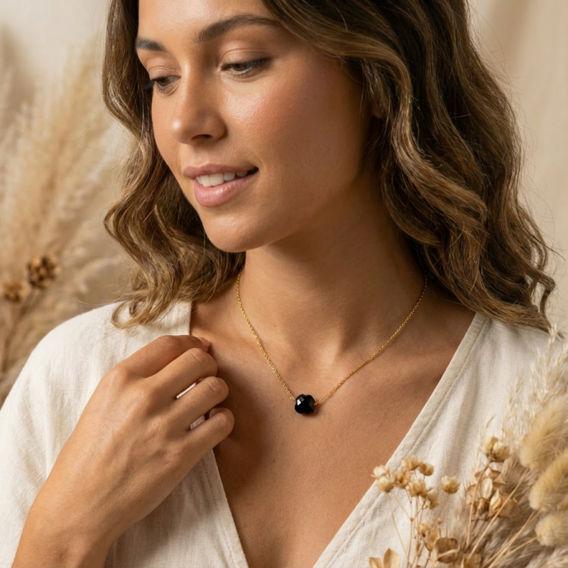 Trèfle Noir - Collier perle cristal noir acier inoxydable